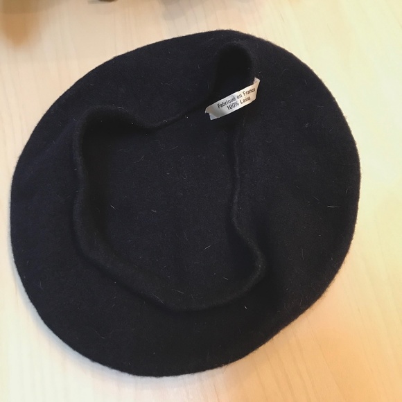 French Beret. Navy. Wool. Made in France. Vintage. Classic. Timeless.Iconic EUC. - Picture 3 of 6